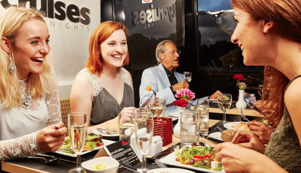 london river cruise dinner