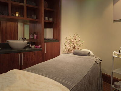 Kent spa day treatment room