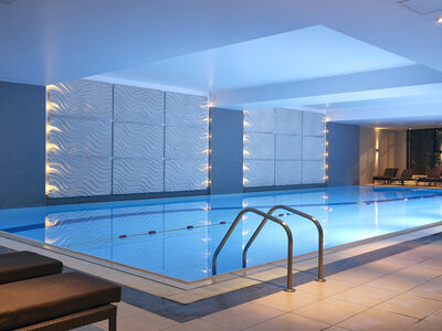 swimming pool at the crowne plaza hotel in reading