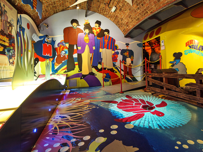 beatles story with overnight stay yellow submarine room