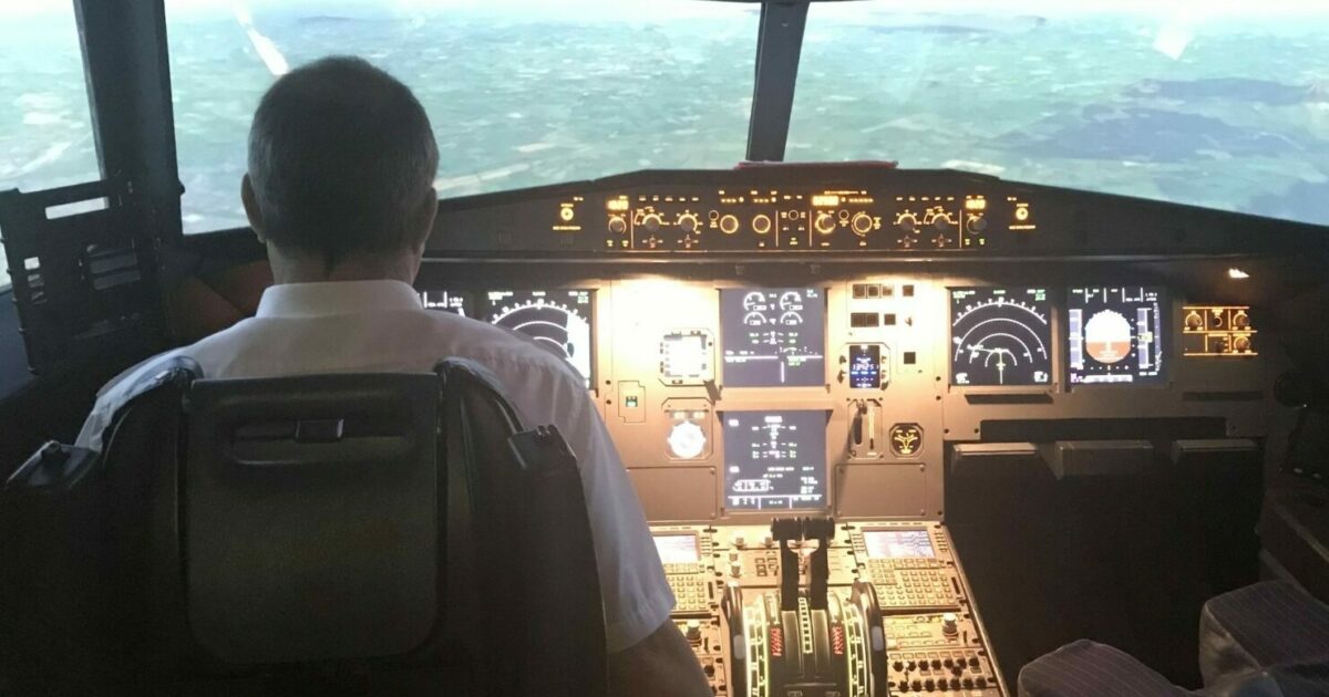 Airbus A320 Jumpseat from cockpit of retired airliner